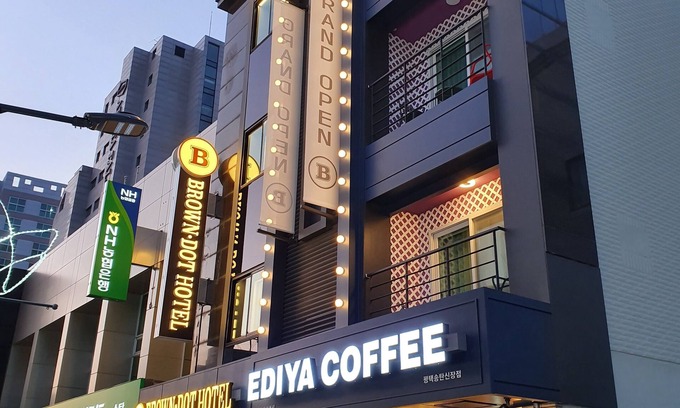 Pyeongtaek Hotel | Brown-Dot Hotel