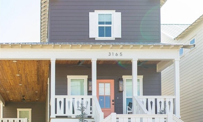 Guntersville House | Brown Eyed Girl at River Rocks Plantation