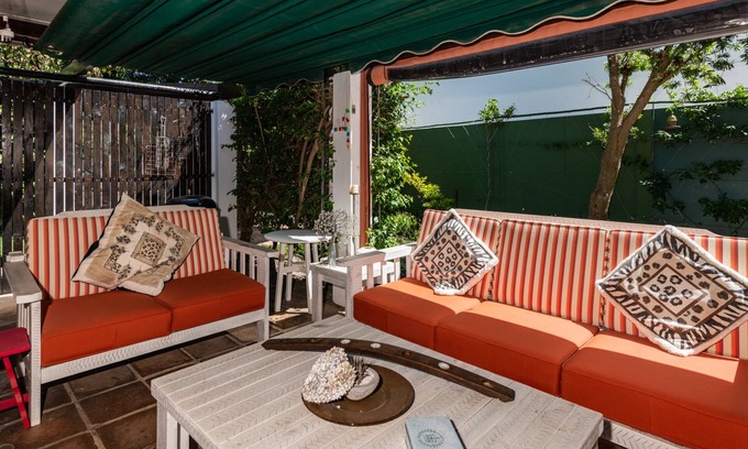 Eastcliff House | Brown Jug Guest House