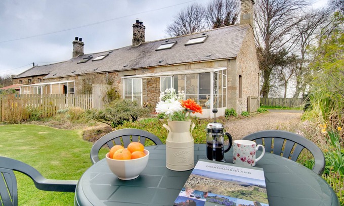 Berwick-upon-Tweed House | Brownridge Cottage - Two Bedroom House, Sleeps 4