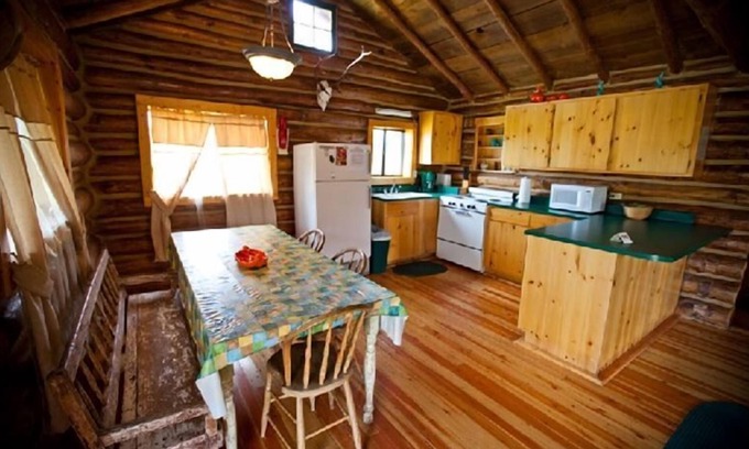 Greer Cabin | Browns Rustic Log Cabin Retreat