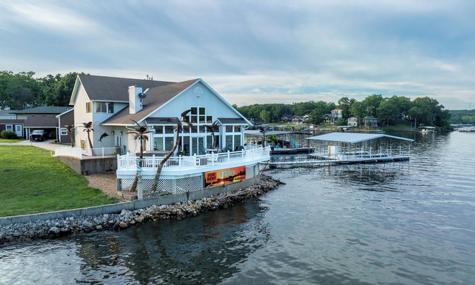 Sunrise Beach House | Brownstone - Amazing 3,600 SF home SLEEPS 18 -Game room-HOT TUB