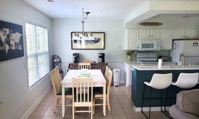 Calabash Condo | Brunswick Plantation Golf Resort, Tranquil View, Near Beaches