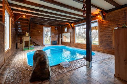 Beska House | Brvnara Aurora Vista sa bazenom