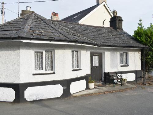 Llanrwst House | Bryn Amlwg