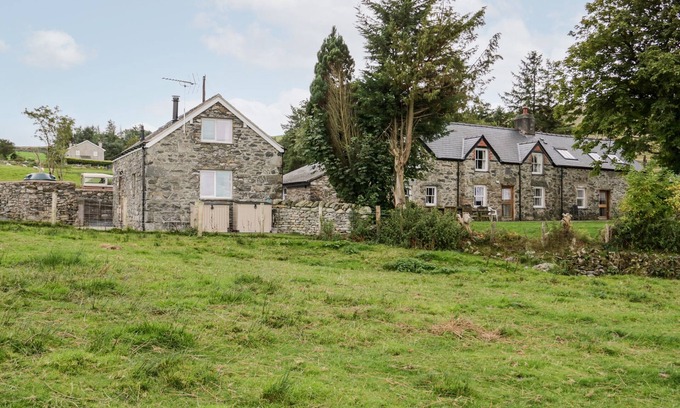 Pentre-Foelas Cottage | Bryn Dedwydd Cottage