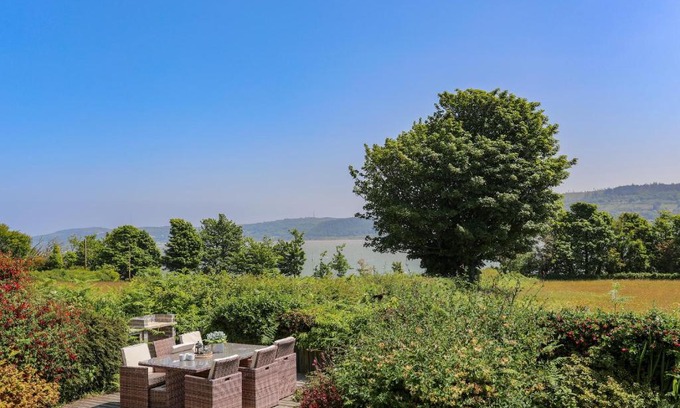 Pentraeth House | Bryn Llifon