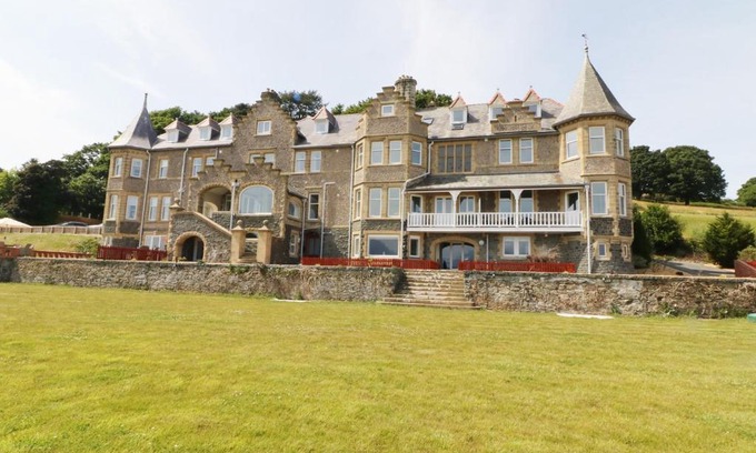 Menai Bridge Apartment | Bryn Mel Apartment