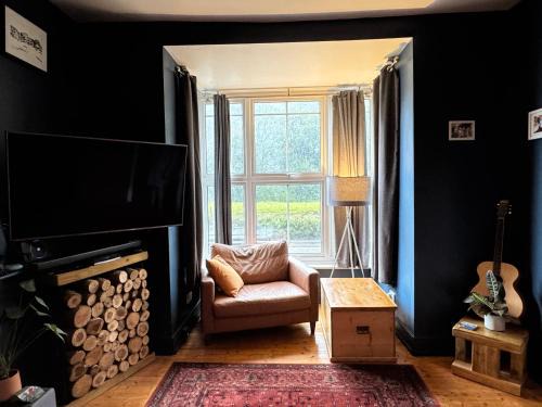 Gwynedd- Snowdonia House | Bryn Y Gwynt