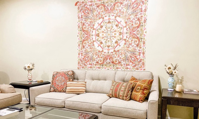 Sugar Hill Apartment | Bsmt Apt wt its Own Cinema