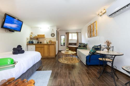 HaGoshrim Cabin | Bubas place