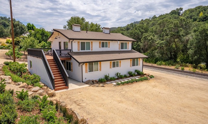 San Luis Obispo Apartment | Buckaroo Flat At The 8 Mile