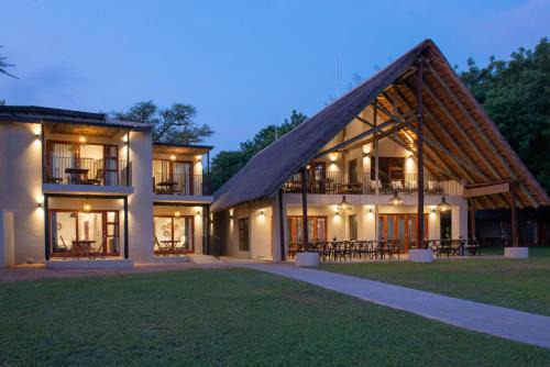 Nkomazi Cabin | Buckler's Africa Lodge Kruger Park