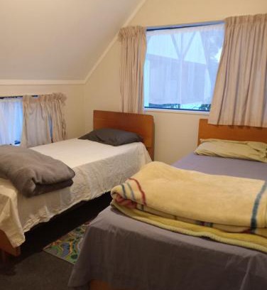 Tauranga House | Budget accommodations city center