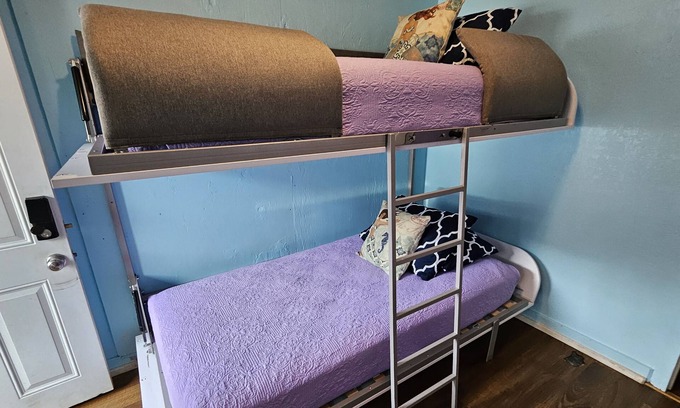 Wailuku Apartment | Budget Downtown Studio C with Dedicated Queen Bed, AC, WIFI & 4 free Streamers!