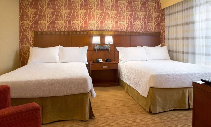 Mayo Clinic Hotel | Budget-Friendly Getaway! 3 Modern Units, Pet-Friendly, with Outdoor Pool!