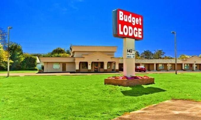 Landisville Hotel | Budget Lodge Buena