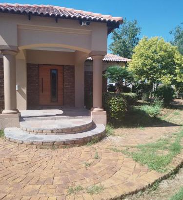 Kempton Park Bed & Breakfast | BudiasGuest B&B
