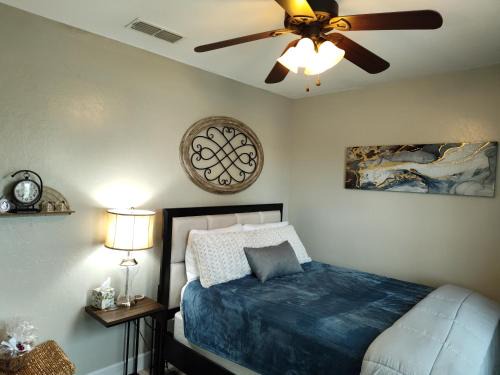 Visalia Cabin | Buena Vista home