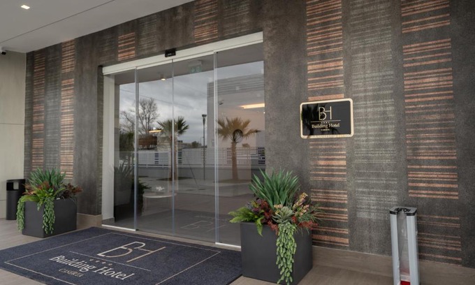 Carinaro Hotel | Building Hotel