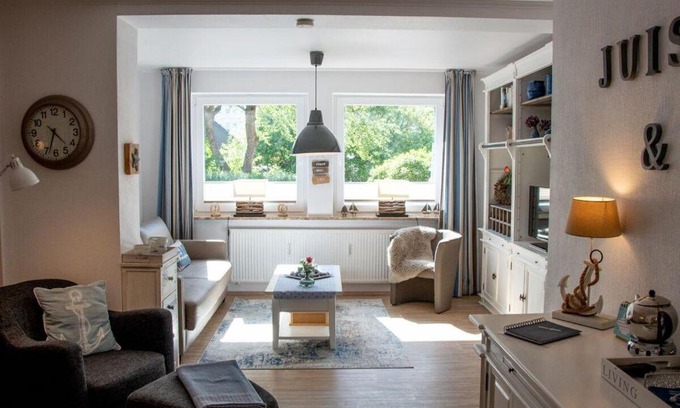 Juist Apartment | Bullauge-im-Haus-Seute-Deern