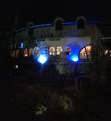 Paracin Hotel | BUMBAR ETNO DVORAC