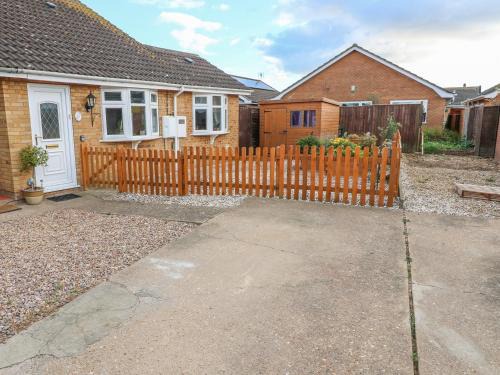 Skegness House | Bumble Bee Cottage