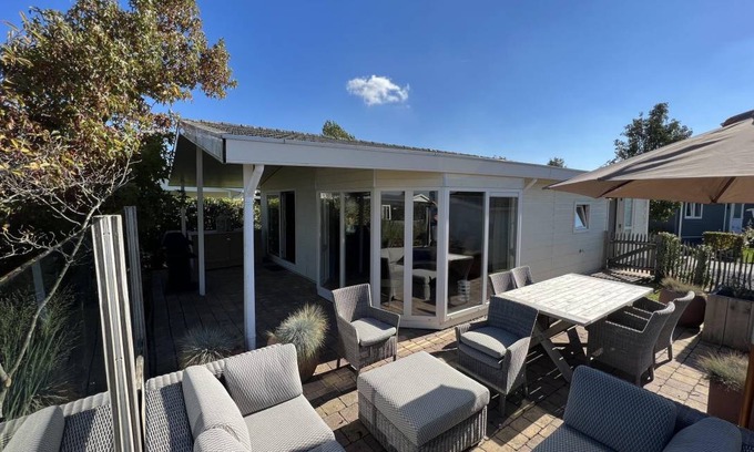 Breskens House | Bungalow ∙ 2 bedrooms ∙ 5 guests