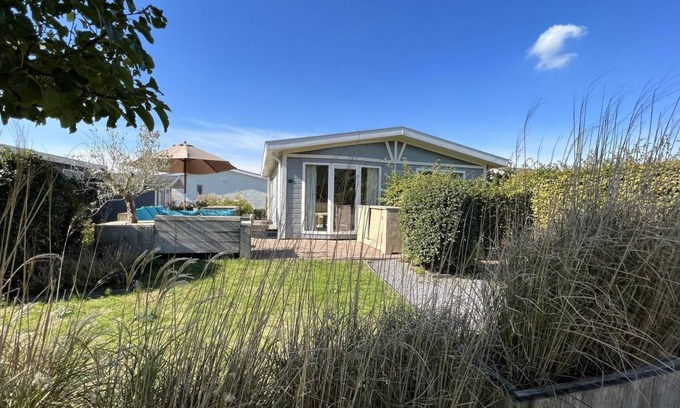 Breskens House | Bungalow ∙ 2 bedrooms ∙ 4 guests