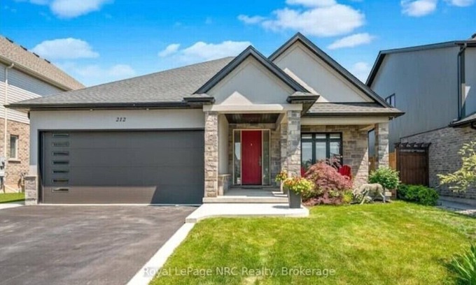 Welland House | Bungalow at The Wn