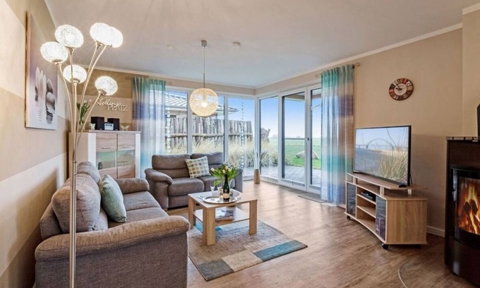 Klausdorf House | Bungalow for 5 guests with 94m² in Fehmarn OT Klausdorf (57927)
