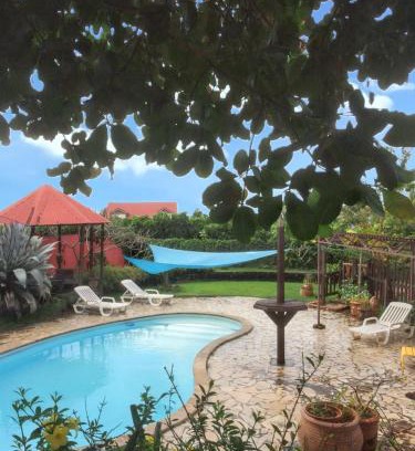 Trois-Rivieres House | Bungalow idyllique à Trois-Rivières avec piscine partagée