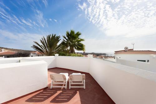 Abades House | Bungalow Santiago 25 with sea view