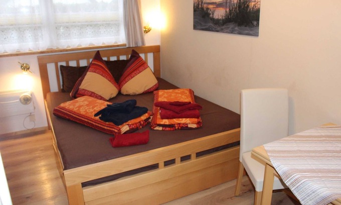 Hiddensee Apartment | Bungalow - Vacation House Zeeck