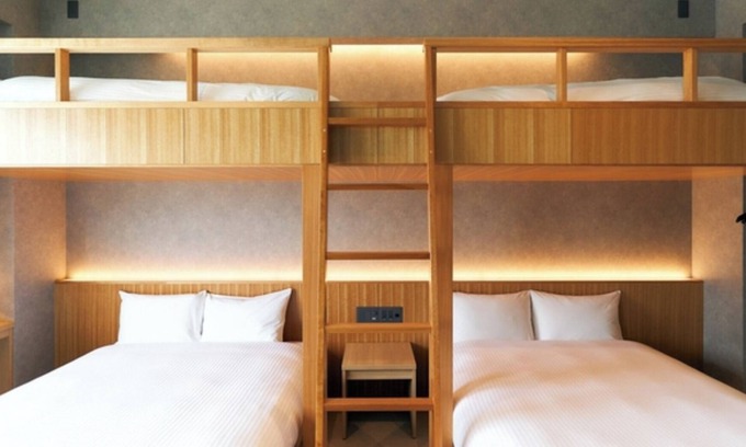 Maejima Hotel | Bunk Bedroom 4 beds | Room only/Naha Okinawa