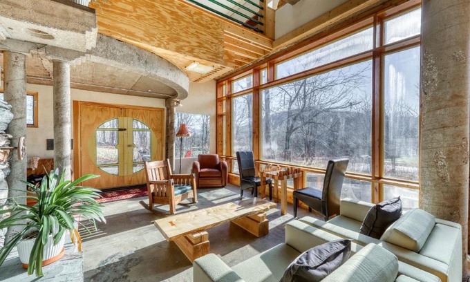 Mad River Valley House | Bunker House