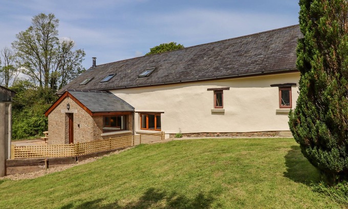 Northlew House | BUNTS BARN, family friendly, character holiday cottage in Hatherleigh