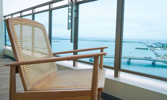 Naha Apartment | buransiera naha akebono puremisuto 1403