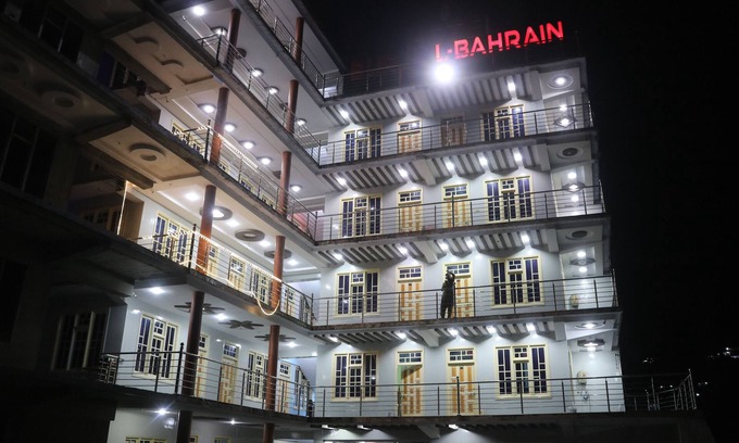 Miandam Hotel | Burj Ul Bahrain