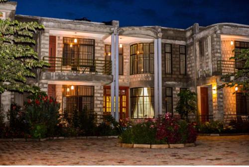 Arusha Hotel | Burka Coffee Lounge