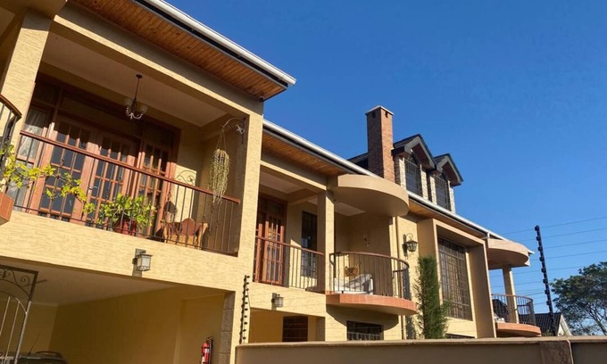 Arusha House | Burka Zone