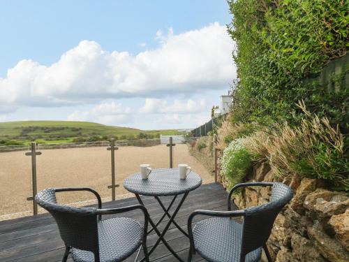 Bridport House | Burton Bay