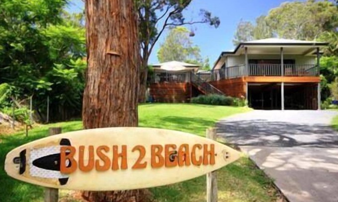 Elizabeth Beach House | Bush 2 Beach - Byo linen