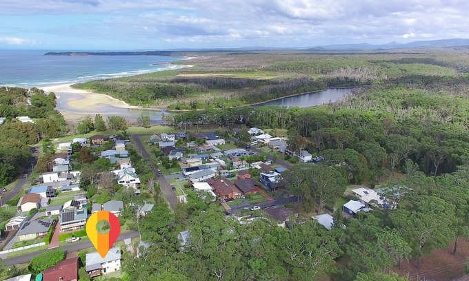 Berrara House | Bush 2 Beach in Berrara