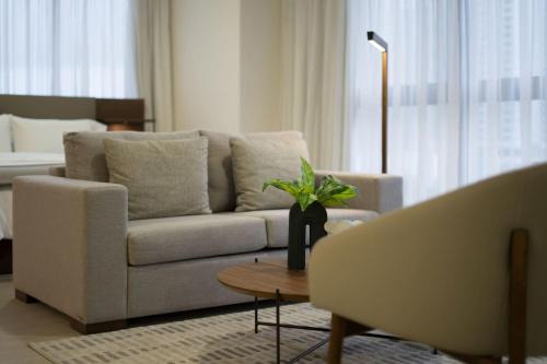 Costa del Este House | Business Loft with Park View