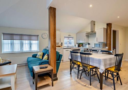 Wickhambrook House | Butlers Barn