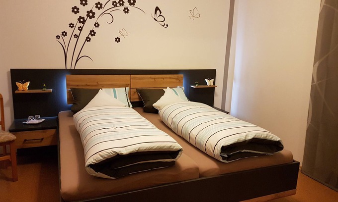 Ramberg House | Butterfly Apartment