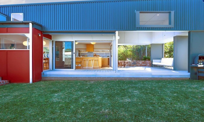 Currarong Cottage | Buwarla House – pet friendly beach house