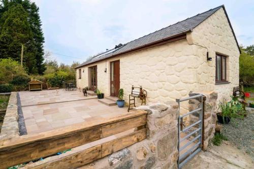Criccieth House | Bwthyn Bach Cozy country retreat