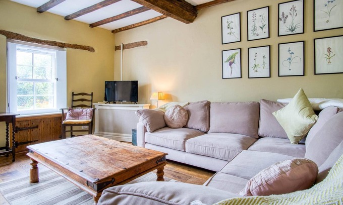 Crynant Cottage | Bwthyn Berwig - 3 Bedroom Cottage - Llanrhidian